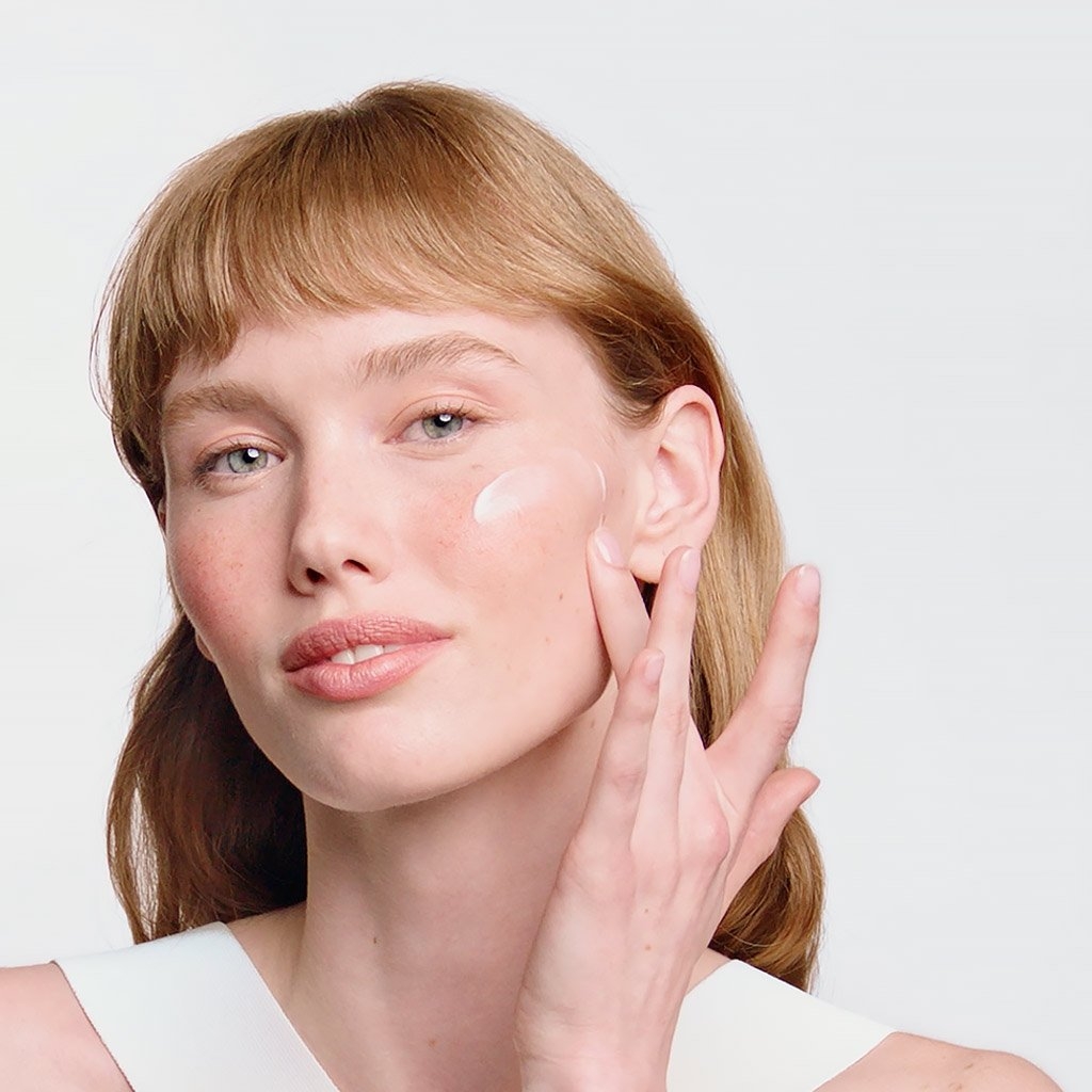 AR+ CC cream SPF50+ light