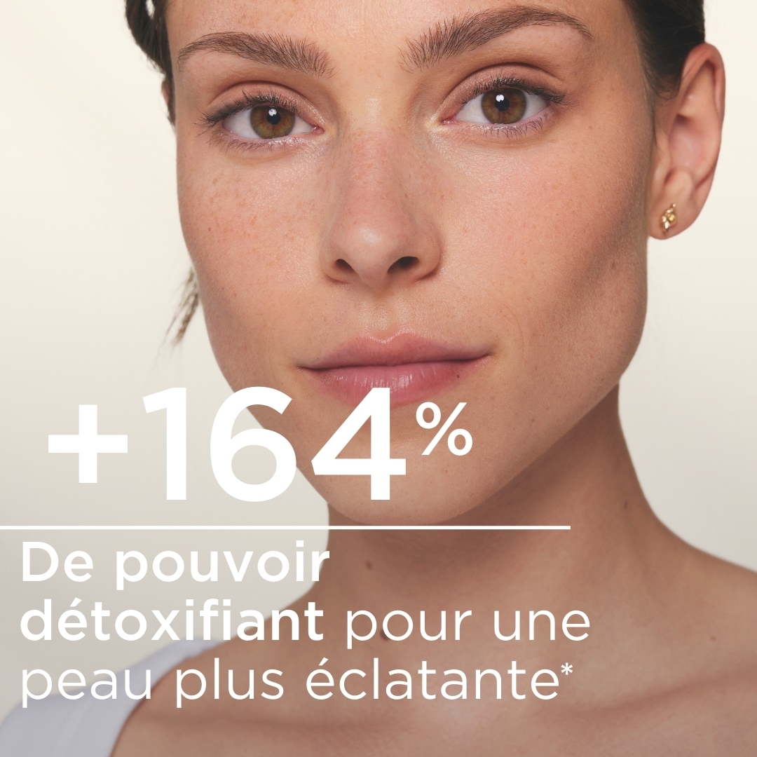 XDEFENSE ULTRA-FLUID SPF50+ INVISIBLE - Proof of Efficacy / Benefits / Still Lifes
